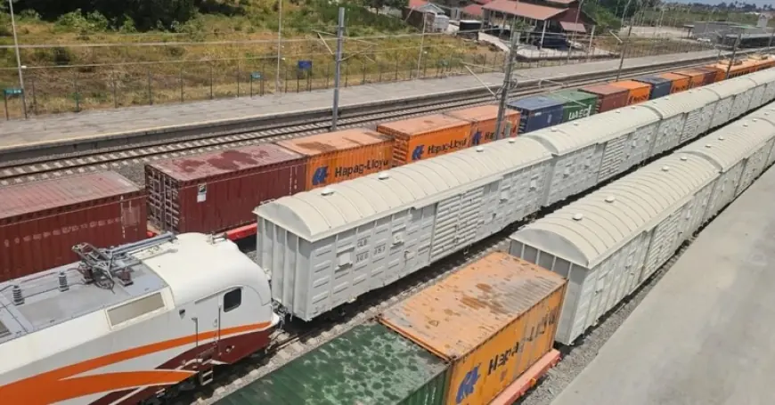 TRC commences containerised freight operations with SGR carriers